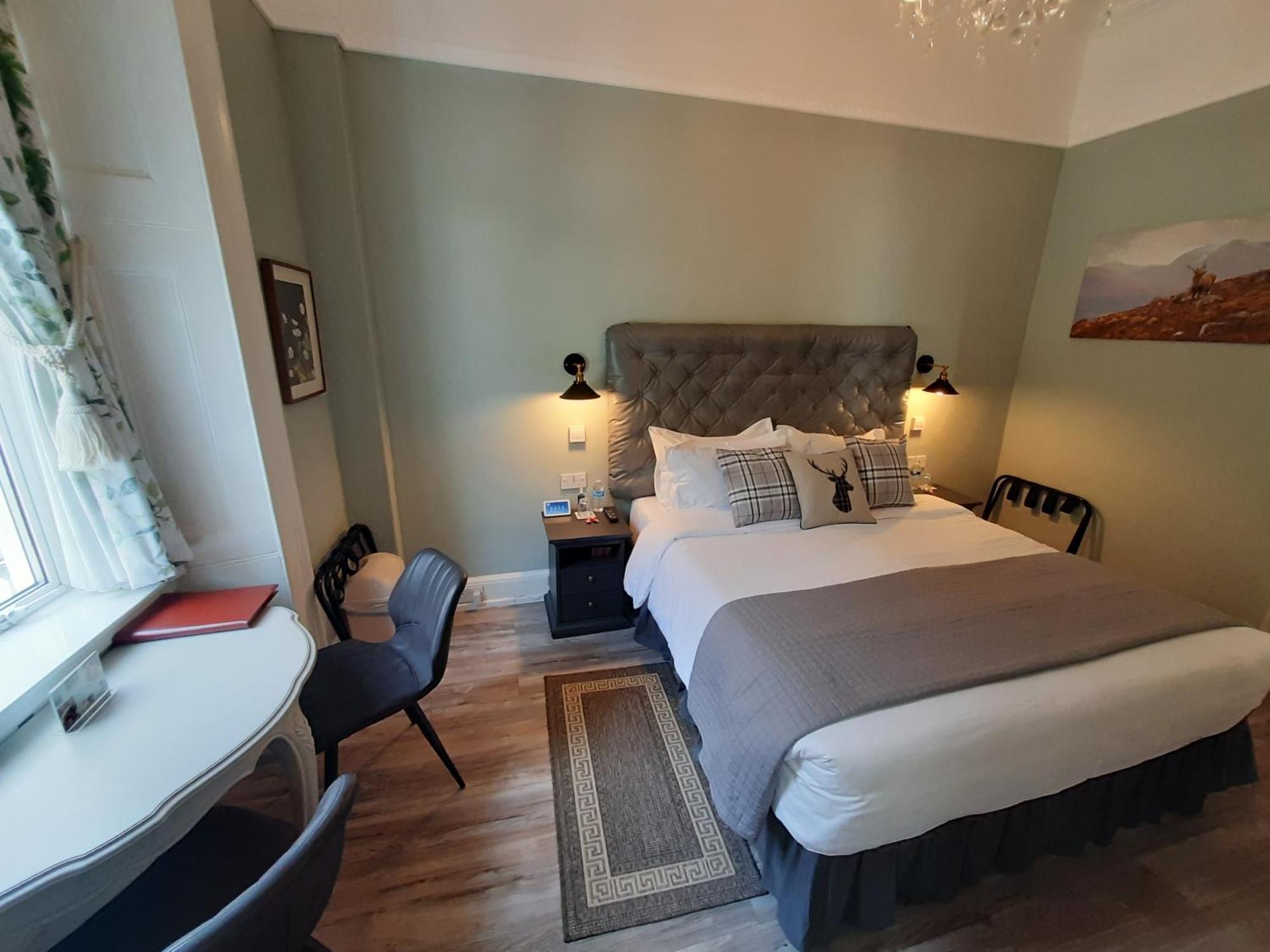 Highlander House Boutique Hotel Ротсей Экстерьер фото